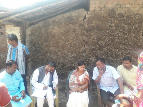 जिला पर्षद की अध्यक्षा अंजू देवी ने डाकबंगला परिसर में निरीक्षण किया