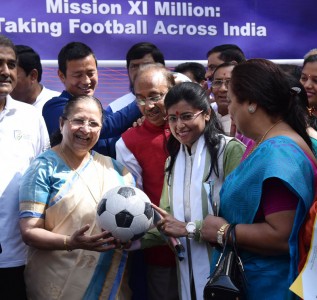 The Speaker, Lok Sabha, Smt. Sumitra Mahajan presented the footballs to Members of Parliament as part of the Mass Awareness Programme launched by the Ministry of Youth Affairs and Sports to reach out to XI Million Children to create football fever across the country, at Parliament House, in New Delhi on March 28, 2017. The Minister of State for Youth Affairs and Sports (I/C), Water Resources, River Development and Ganga Rejuvenation, Shri Vijay Goel is also seen.